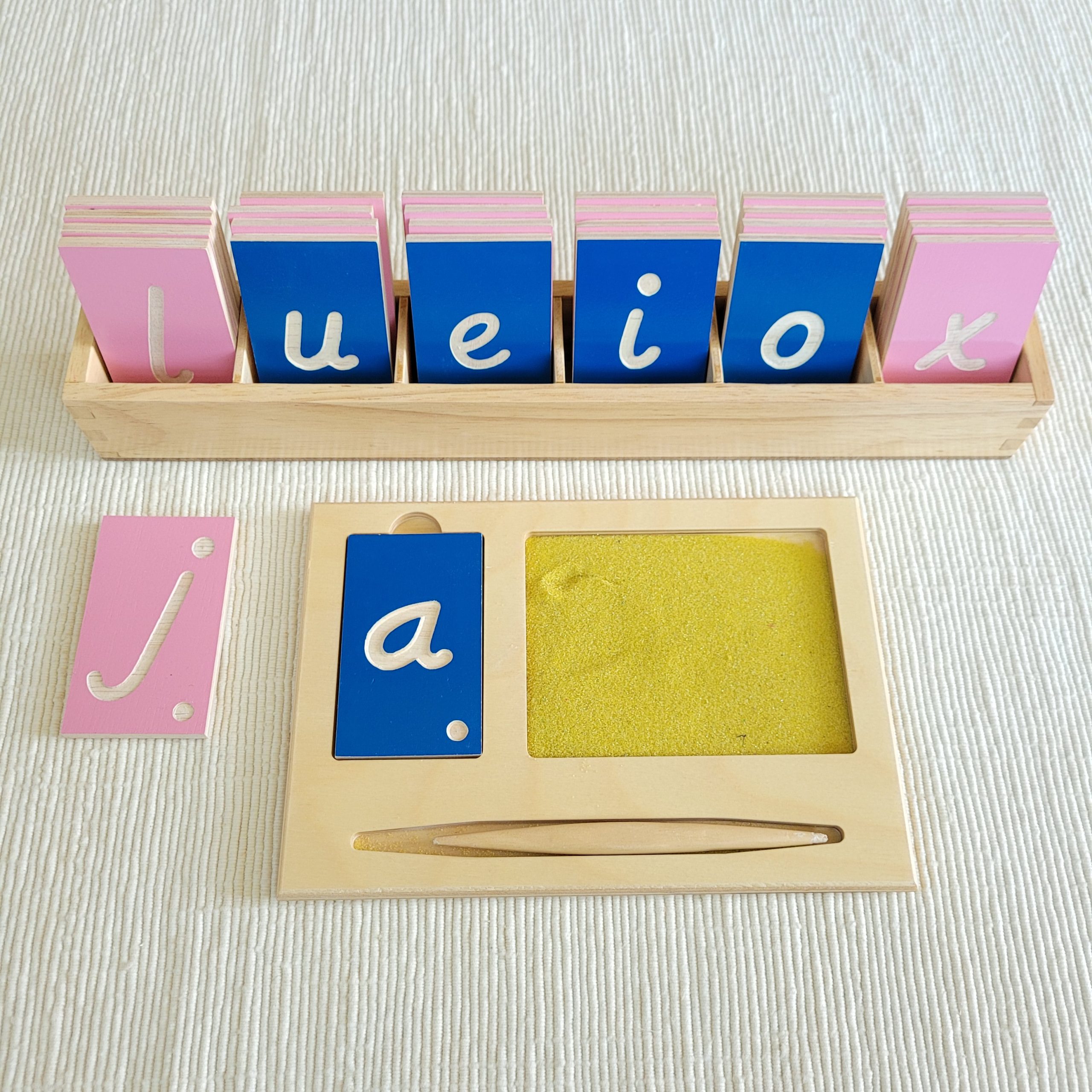 Montessori Tracing Board