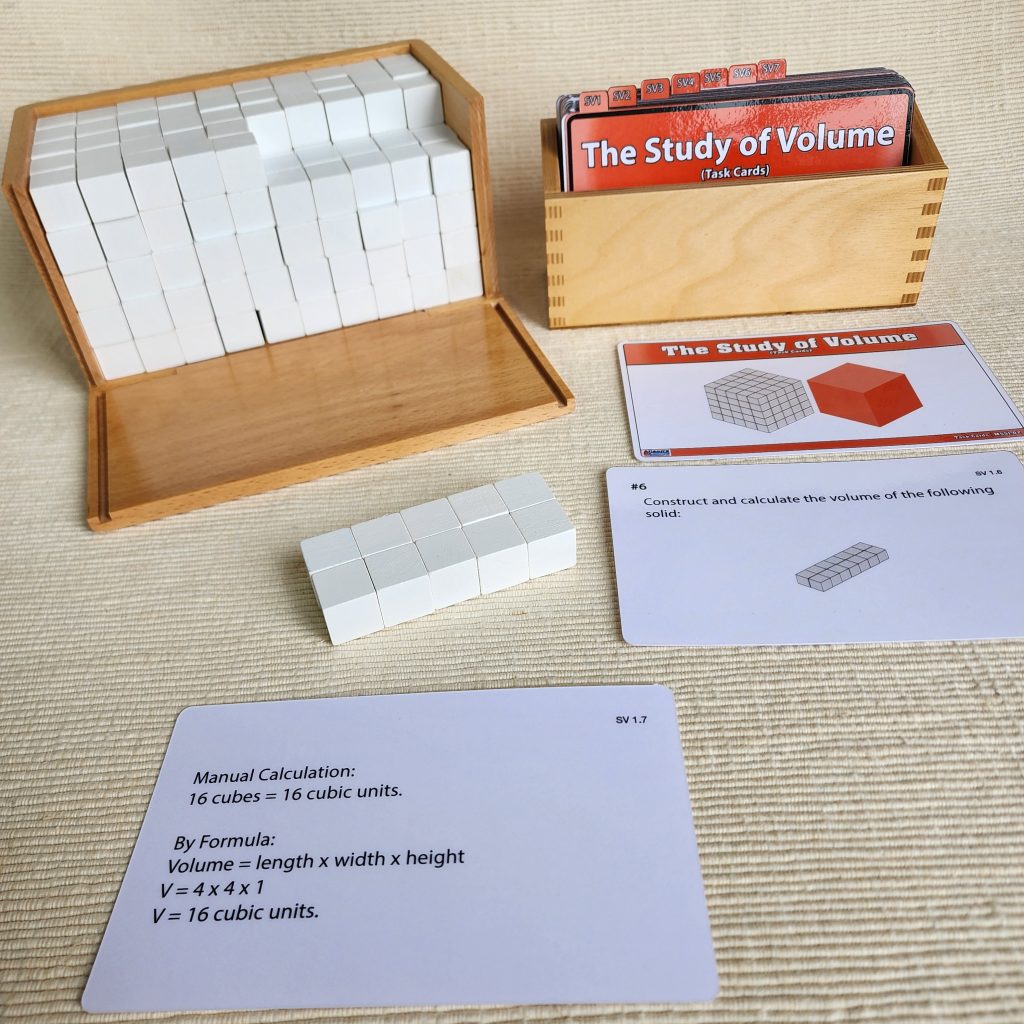 Volume Box with 250 Cubes